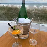 Familientraum An Der Wunderschoenen Ostsee In - Strandnah, Kostenloses Parken & Terasse!w2