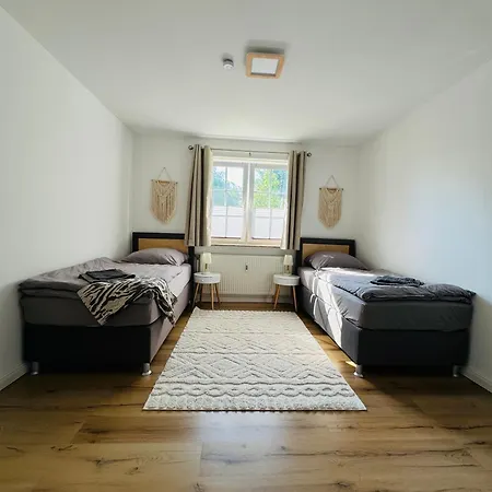 Appartement Familientraum An Der Wunderschoenen Ostsee In - Strandnah, Kostenloses Parken & Terasse!w2 *