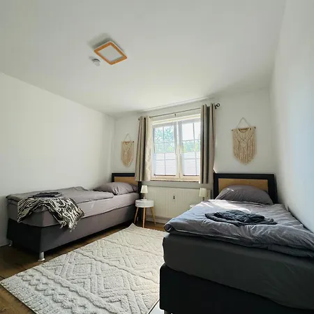 Familientraum An Der Wunderschoenen Ostsee In - Strandnah, Kostenloses Parken & Terasse!w2 Appartement *