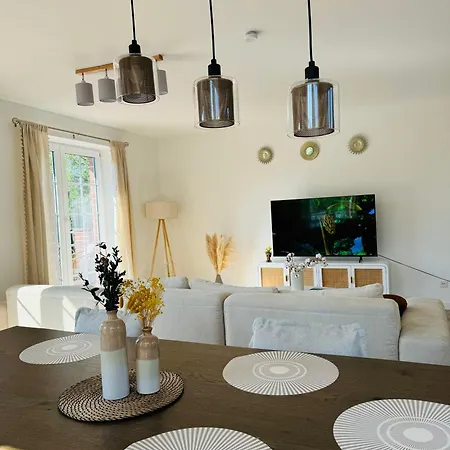 Appartement Familientraum An Der Wunderschoenen Ostsee In - Strandnah, Kostenloses Parken & Terasse!w2