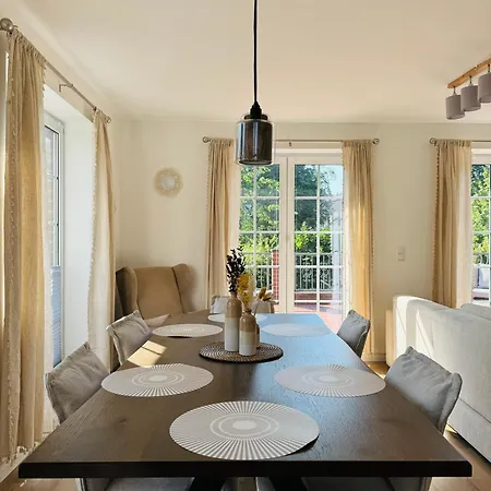 Familientraum An Der Wunderschoenen Ostsee In - Strandnah, Kostenloses Parken & Terasse!w2 Lejlighed Scharbeutz